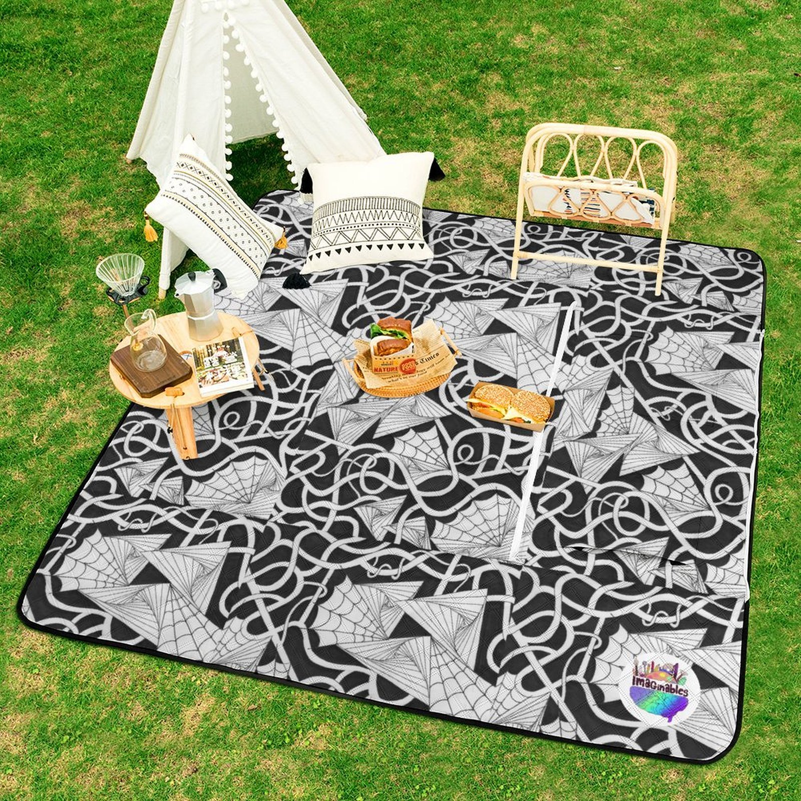 Spider Webs n Things Zipper Picnic Mat(150*150) - Image 4